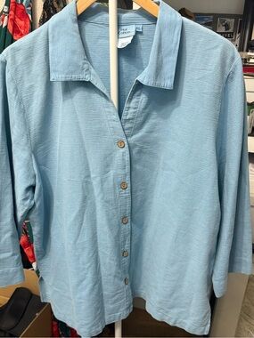 Hot Cotton  Blue Button-Front Cotton Shirt USA MADE 100% Cotton XL WOOD BUTTONS